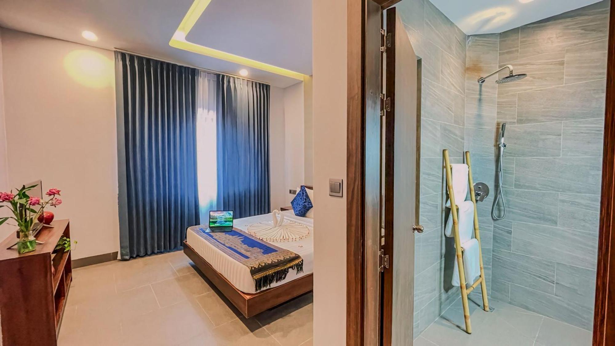 The Luxury Hotel Siem Reap Buitenkant foto