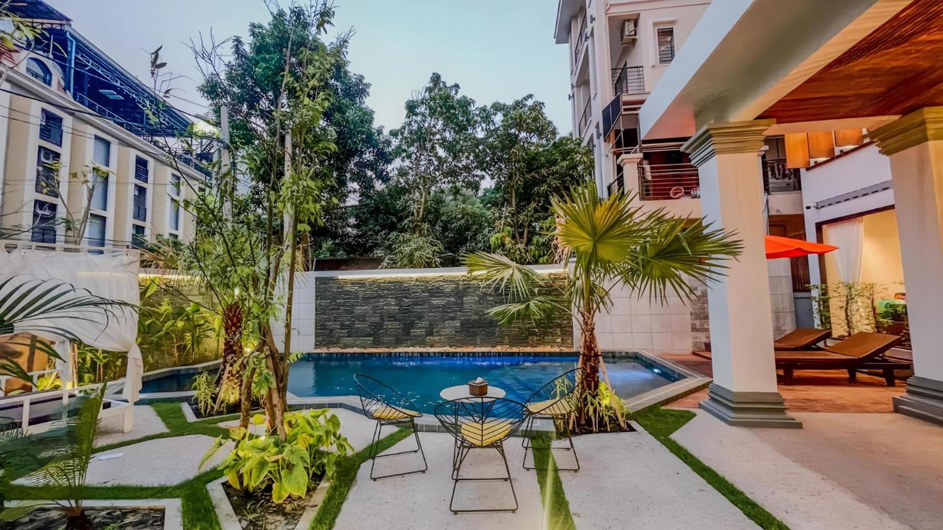 The Luxury Hotel Siem Reap Buitenkant foto