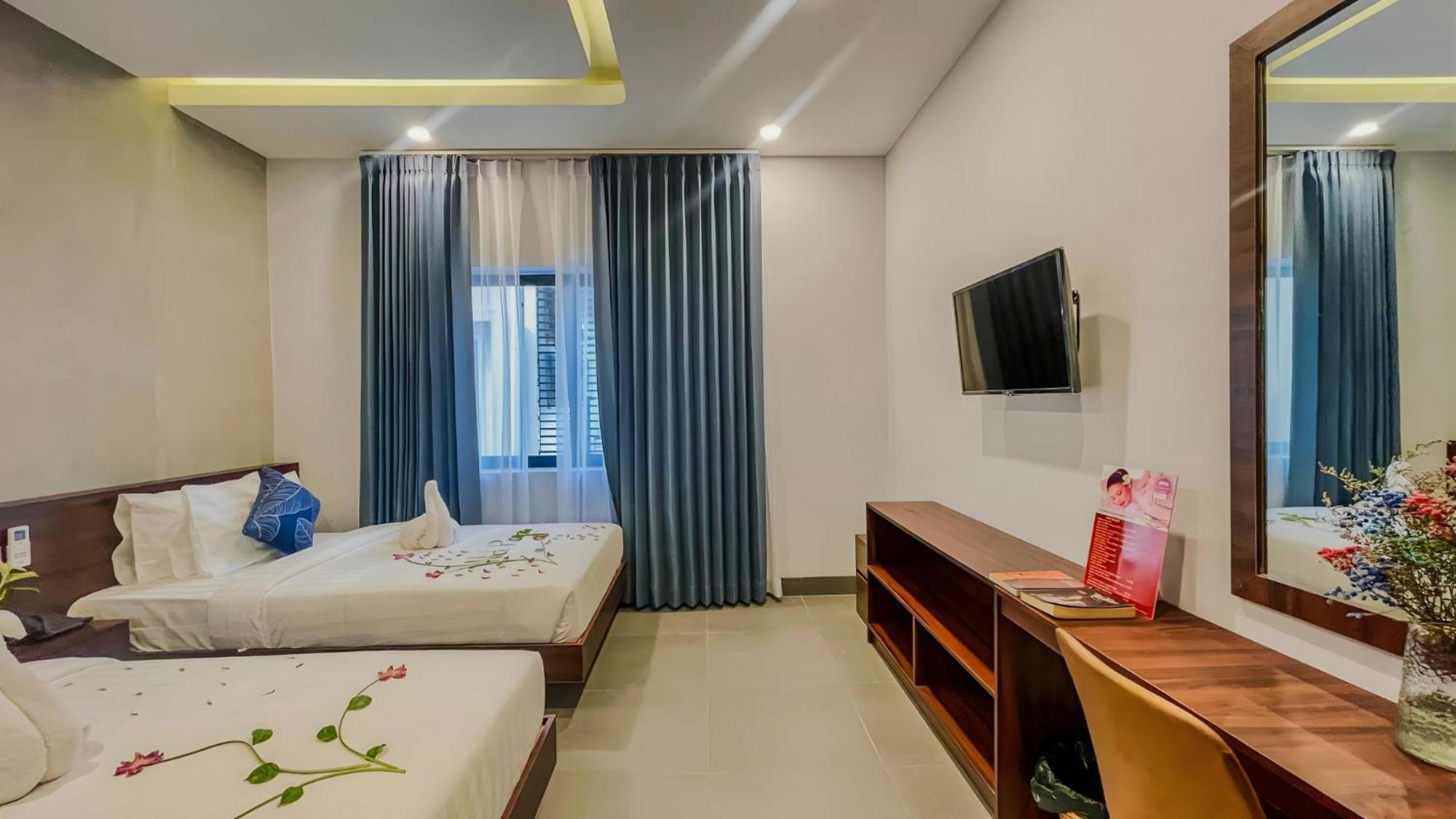 The Luxury Hotel Siem Reap Buitenkant foto