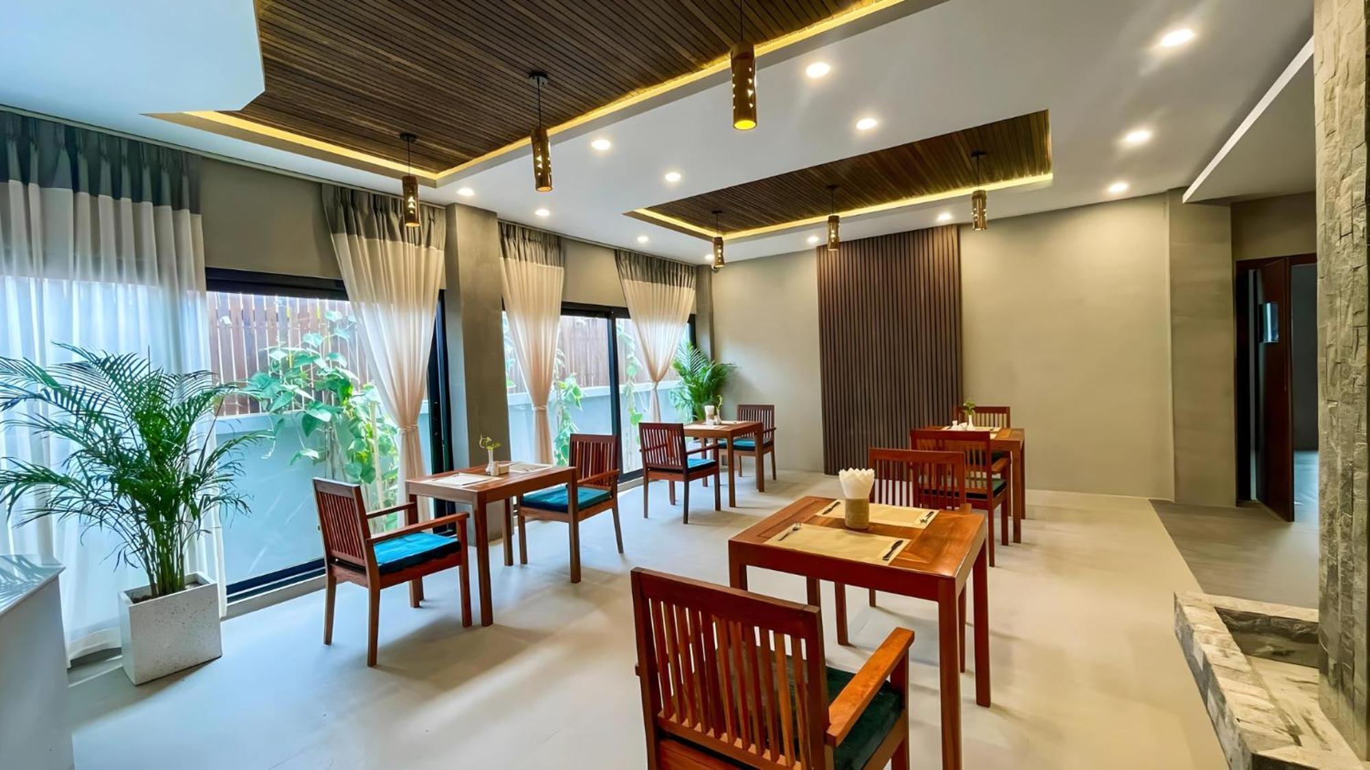 The Luxury Hotel Siem Reap Buitenkant foto